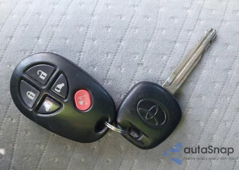 2015 Toyota Sienna Le 8 Passenger from USA, damaged, VIN 5TDKK3DC3FS553918